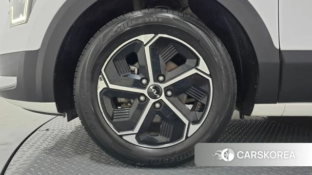 Kia Di Ol Nu Niro id 4534613 из Кореи 25