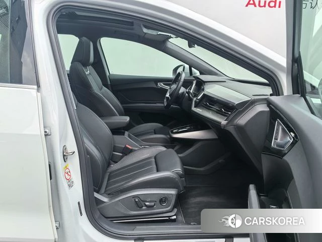 Audi Q4 e-tron id 4301009 из Китая 18