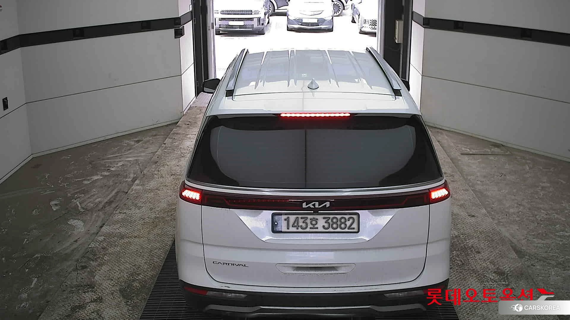 Kia Carnival id 3888290 из Кореи 32