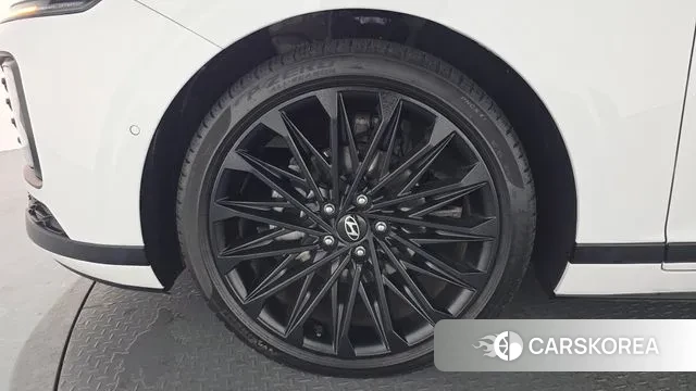 Hyundai Grandeur Hybrid (GN7) id 3507536 из Кореи 15