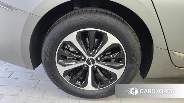 Kia The New K8 Hybrid id 4706119 из Кореи 15