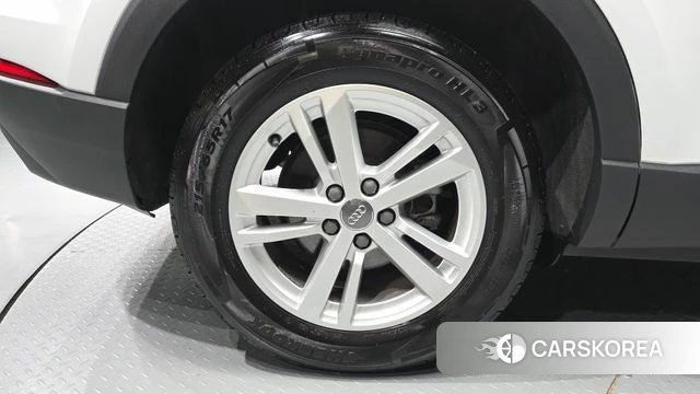 Audi Q3 (F3) id 4732108 из Кореи 26