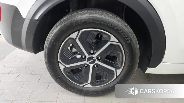 Kia Di Ol Nu Niro id 4523341 из Кореи 15