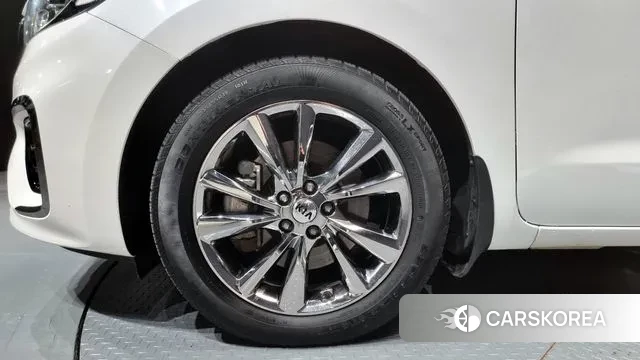 Kia The New Carnival id 3789531 из Кореи 15