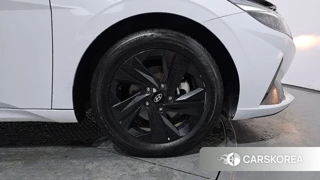 Hyundai Avante (CN7) id 2939737 из Кореи 15