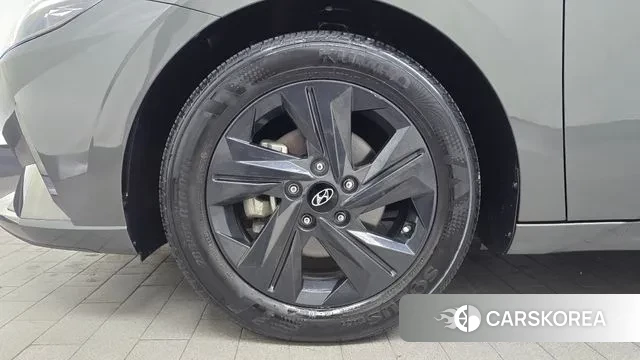 Hyundai Avante (CN7) id 3566971 из Кореи 15