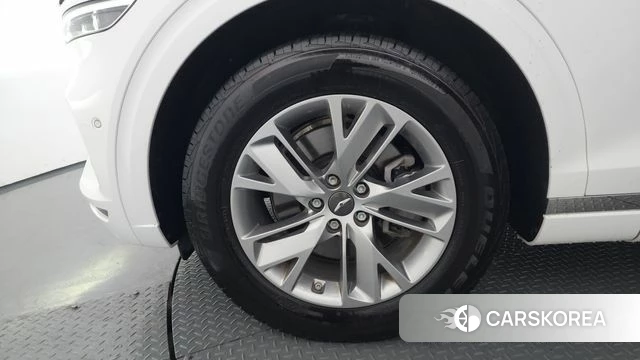 Genesis GV70 id 4381915 из Кореи 32