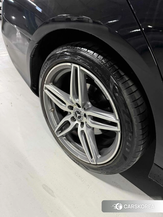 Mercedes-Benz E-Class W213 2019 Черный из Кореи, фото 5