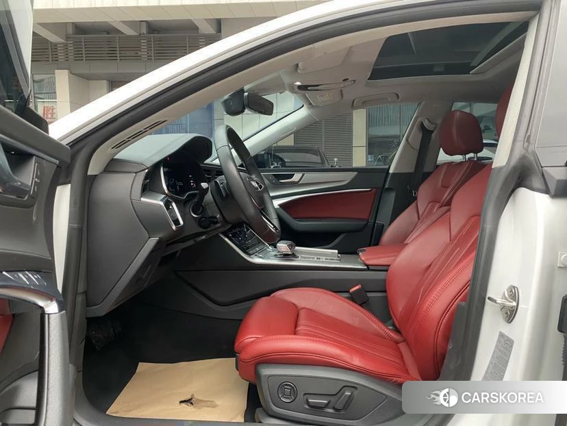 Audi A7 id 4486541 из Китая 10