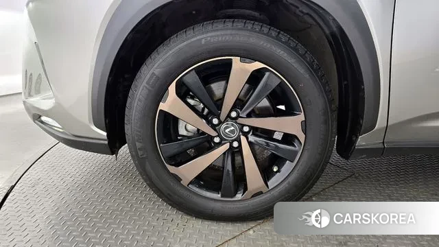 Lexus NX300h id 3219741 из Кореи 15