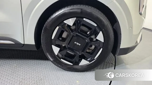 Kia The New Carnival 4th Generation id 3745219 из Кореи 15