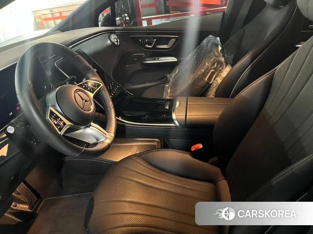 Mercedes-Benz EQE V295 2024 Серебристо-серый из Кореи, фото 5