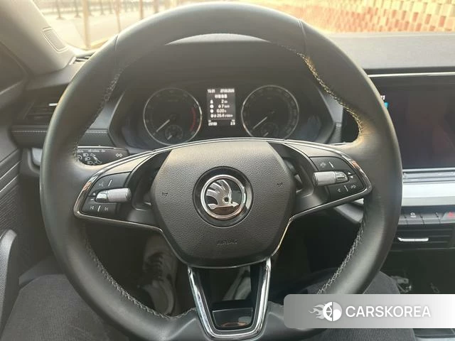 Skoda Octavia id 4374648 из Китая 12