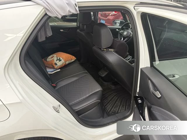 Volkswagen ID.3 2024 Белый из Китая, фото 6