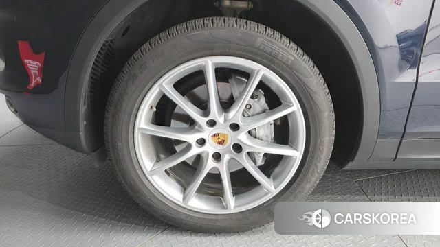 Porsche Cayenne (PO536) id 4551738 из Кореи 29
