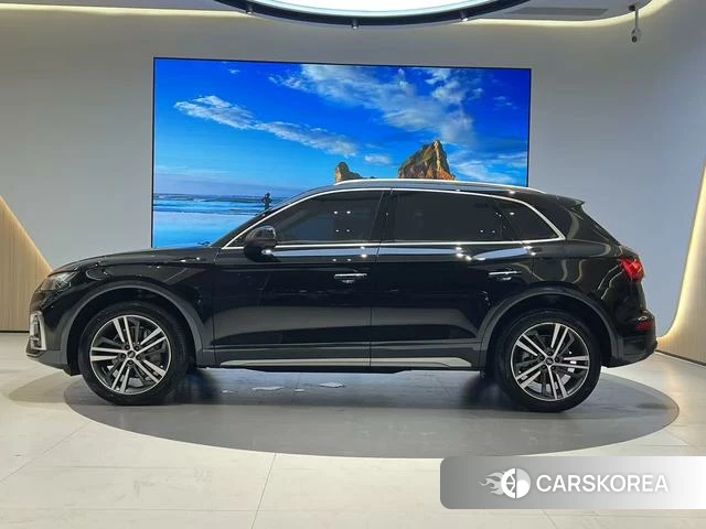 Audi Q5L id 4221713 из Китая 15