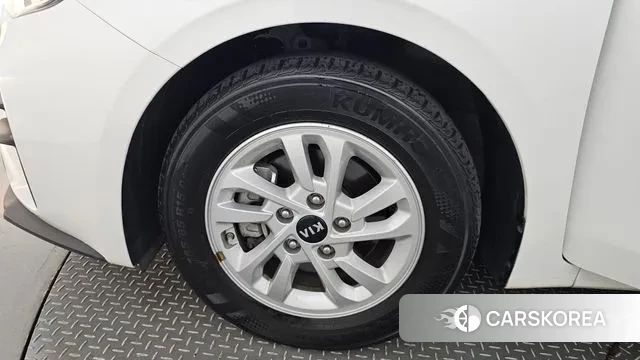 Kia Come New K3 id 3060450 из Кореи 15