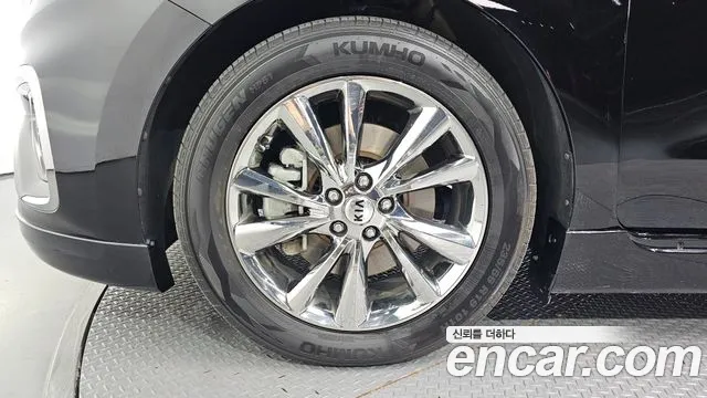 Kia The New Carnival id 2807863 из Кореи 15