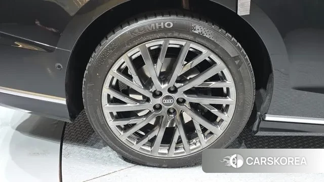 Audi A8 (D5) id 3752956 из Кореи 15