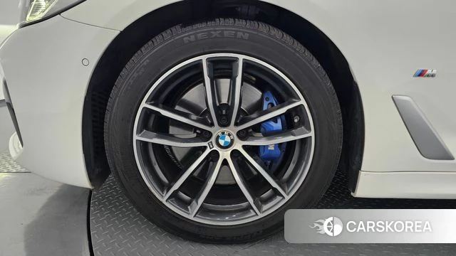 BMW 5 Series (G30) id 4422194 из Кореи 15