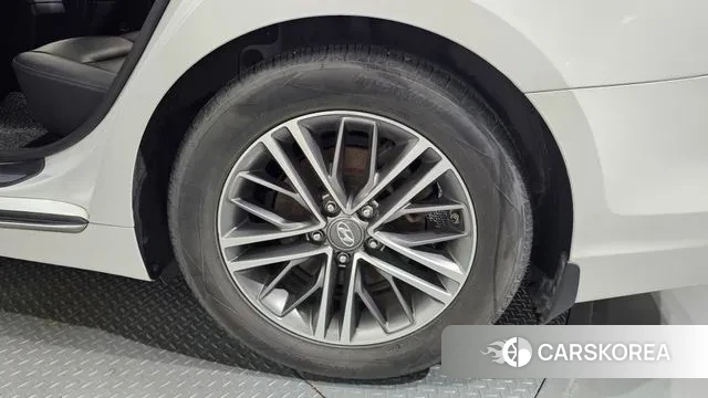 Hyundai Grandeur IG id 3193657 из Кореи 15