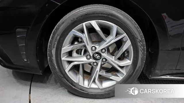 Hyundai Sonata (DN8) id 3639838 из Кореи 15