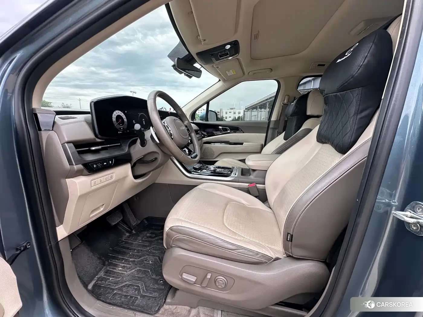 Kia Carnival id 4589317 из Китая 9