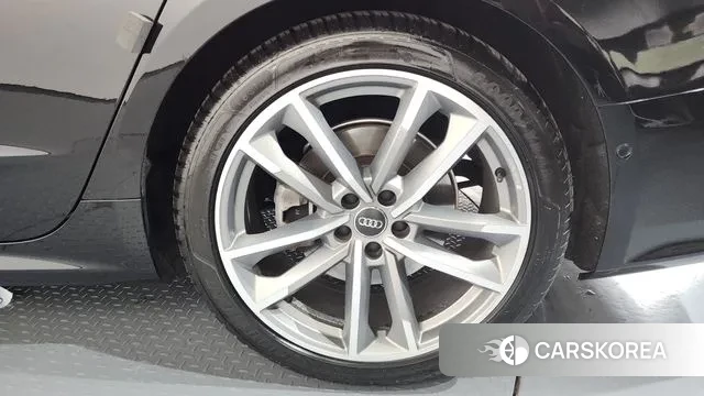 Audi A7 (4K) id 3390939 из Кореи 15