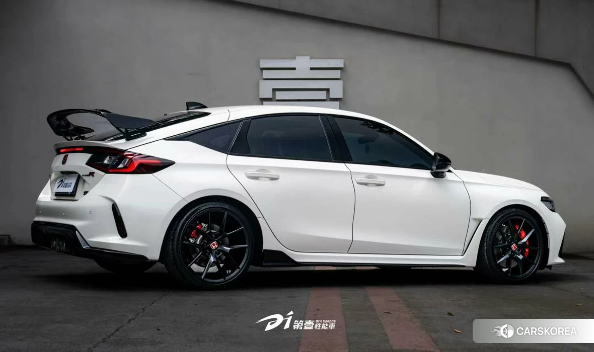 Honda Civic 2022 Белый из Китая, фото 5