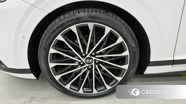 Hyundai Grandeur (GN7) id 4194878 из Кореи 13