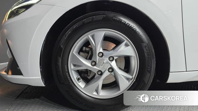 Hyundai Avante (CN7) id 3843450 из Кореи 15