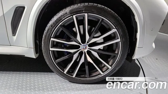 BMW X5 (G05) id 2674732 из Кореи 15