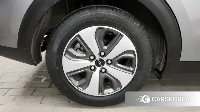 Kia The New Niro id 3607042 из Кореи 15