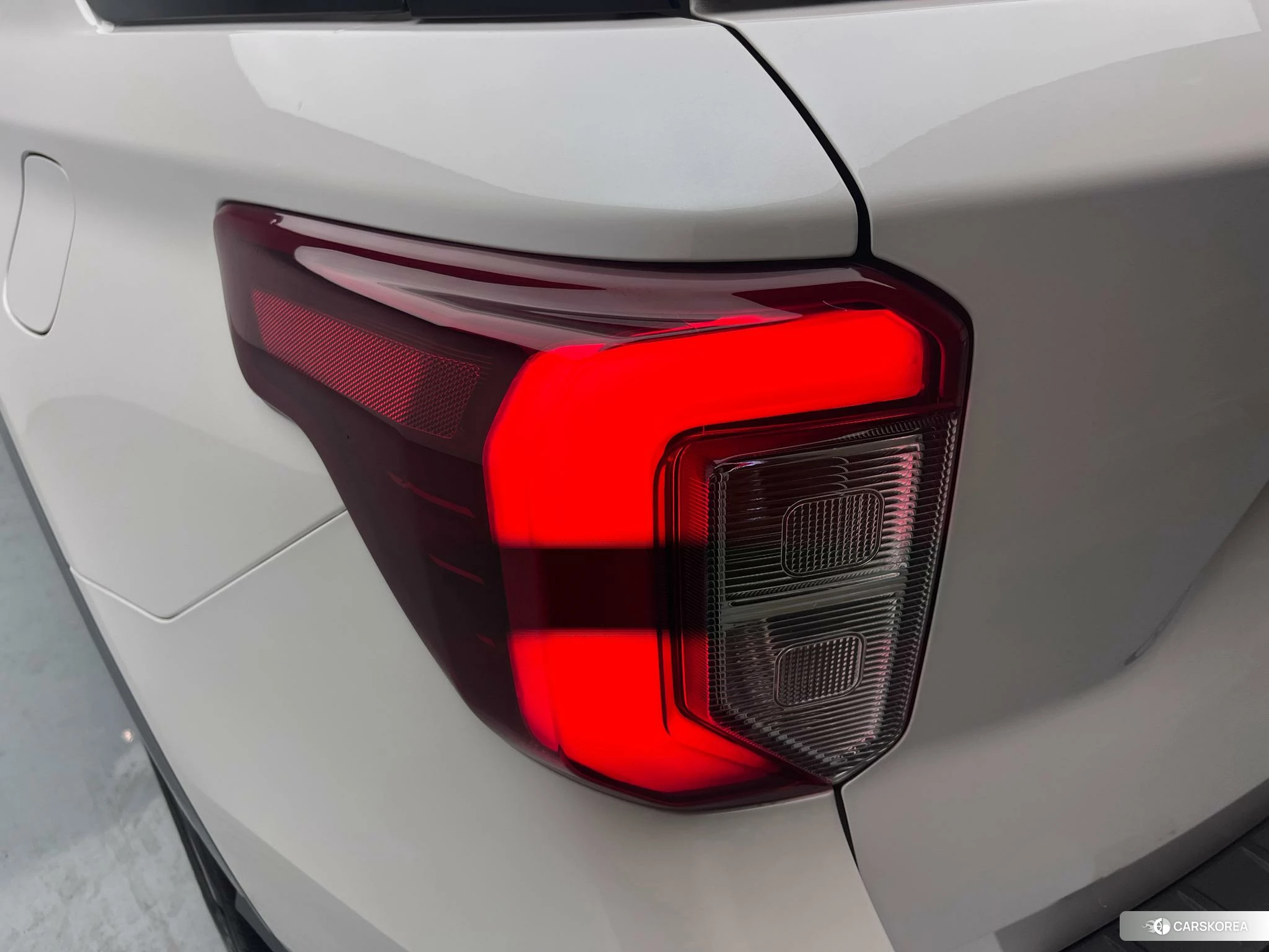 Ford Explorer id 4454020 из Китая 15
