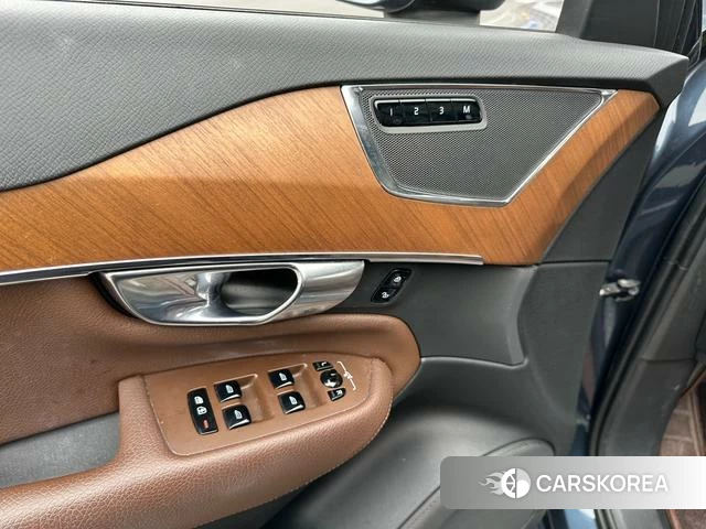 Volvo XC90 id 4211850 из Китая 19