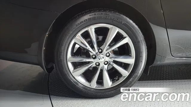 Kia The New Carnival id 2430406 из Кореи 15