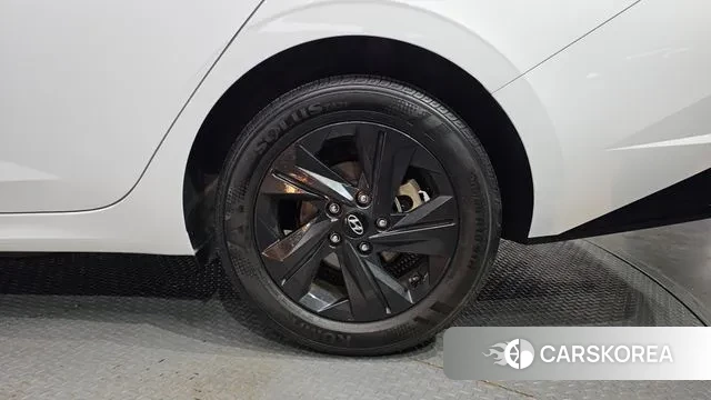 Hyundai Avante (CN7) id 3007377 из Кореи 15