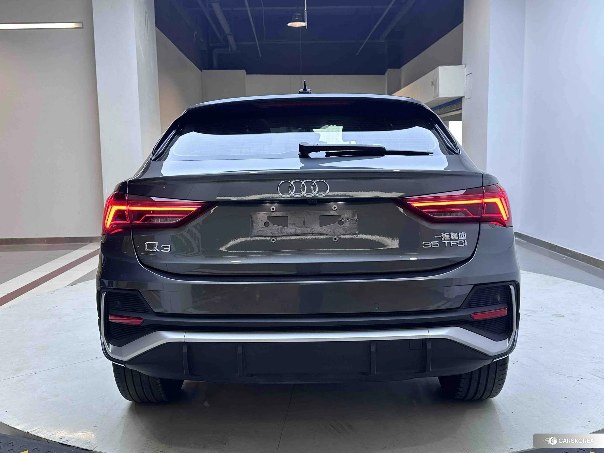 Audi Q3 Sportback id 4405822 из Китая 17