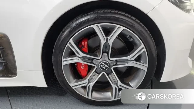 Kia Stinger id 3386229 из Кореи 15