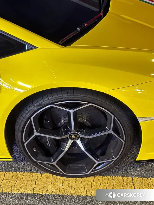 Lamborghini Huracan 2020 Черный из Кореи, фото 5