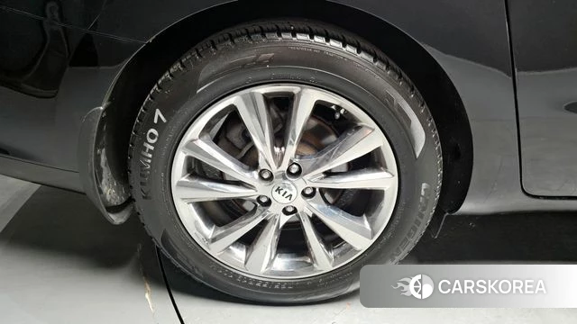 Kia The New Carnival id 4339630 из Кореи 15