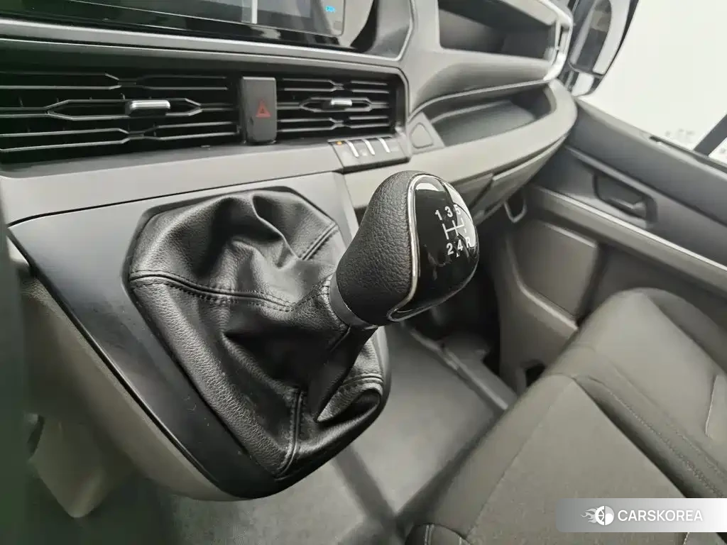 Ford Transit id 4685892 из Китая 19