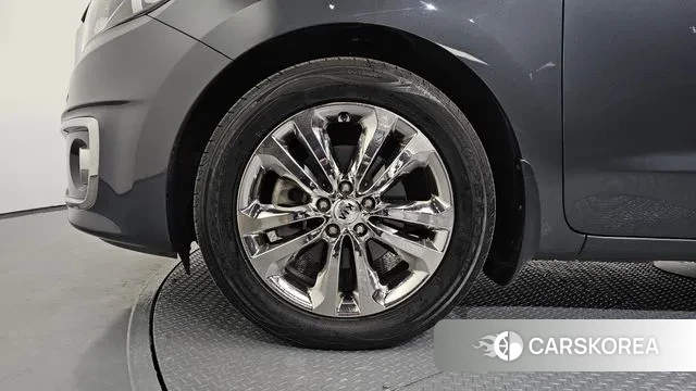 Kia All New Carnival id 3520637 из Кореи 15