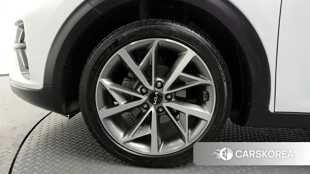 Kia The New Niro id 3551365 из Кореи 15