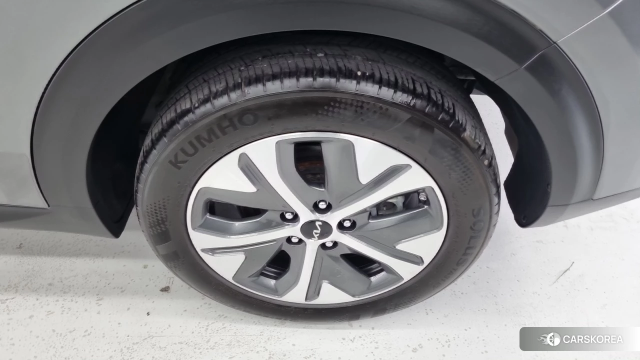 Kia Niro Plus id 4427933 из Кореи 13
