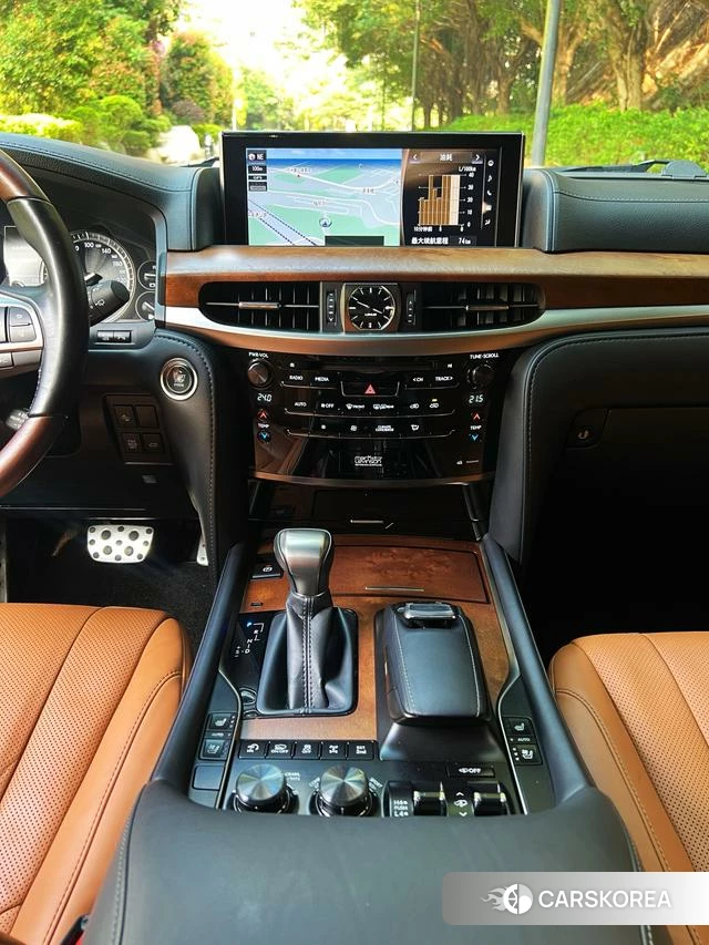 Lexus LX id 4298230 из Китая 15