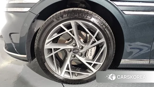 Genesis G90 (RS4) id 3476624 из Кореи 15