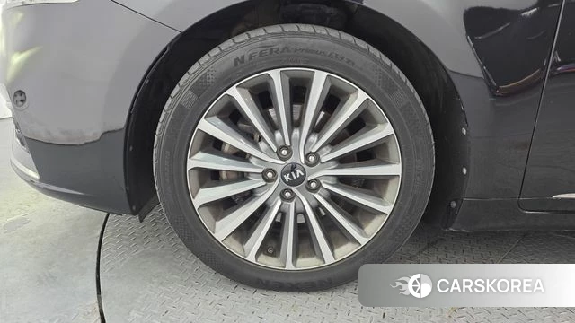 Kia Come New K7 id 3966481 из Кореи 15