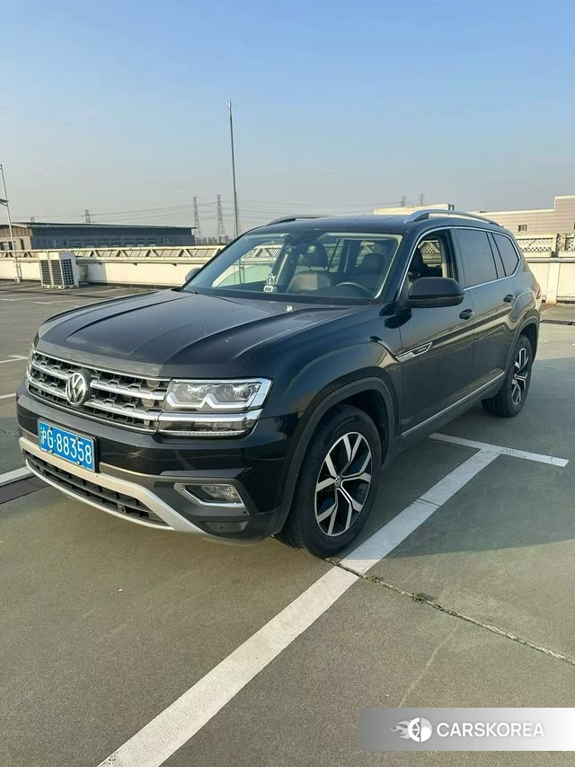 Volkswagen Tourang 2018 Черный из Китая, фото 5