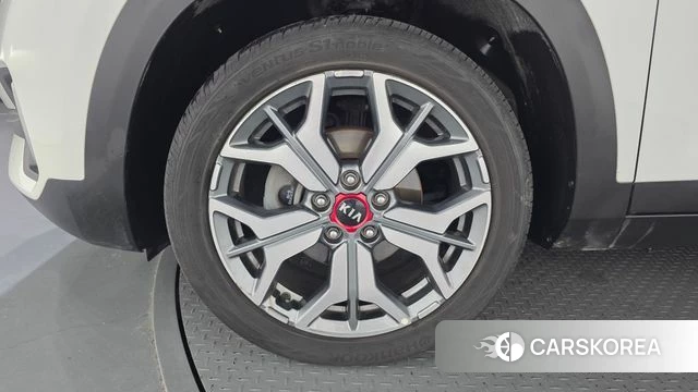 Kia Seltos id 4741734 из Кореи 15
